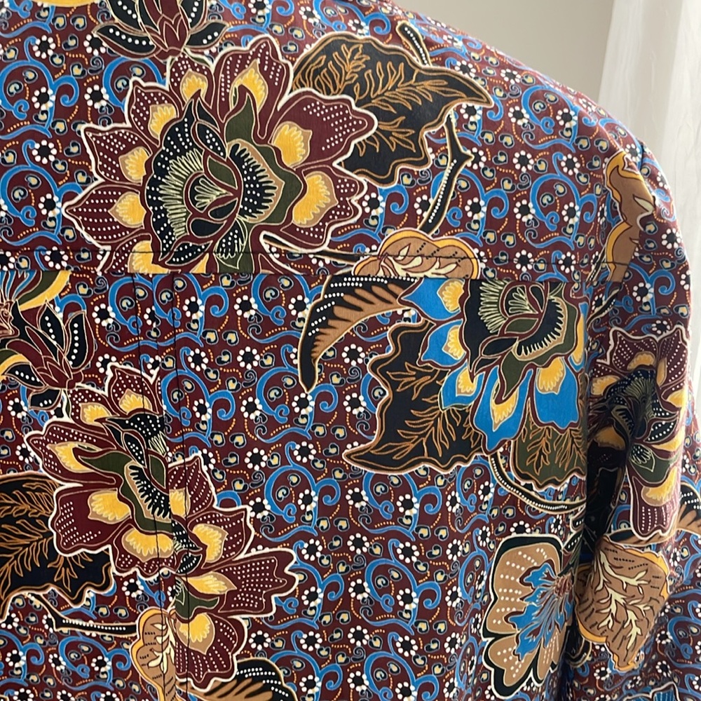 Floral Patterned Jacket - Picture 8 of 11